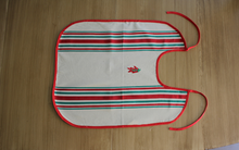 BAVOIR « CRUSTACÉ » Rouge et vert - 2 broderies